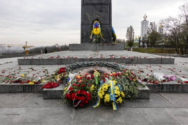 Kiev, Ukrayna Bilinmeyen Asker Anıtı