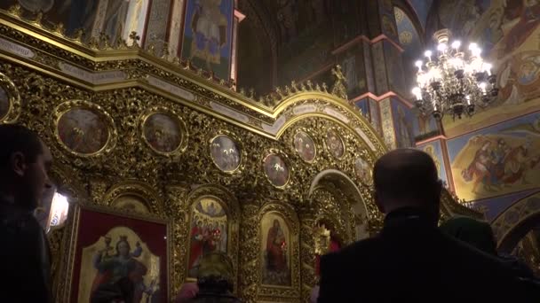 Kiev Ucrania Misa Dominical Iglesia San Miguel — Vídeo de stock