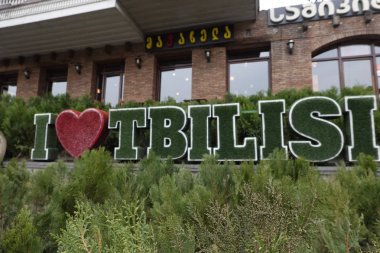 Tiflis, Georgia Eski kasabadaki Tiflis tabelasına bayılıyorum..