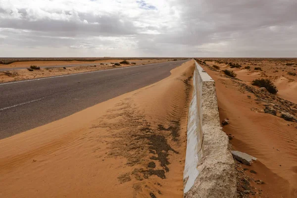 Marsa Matrouh Αίγυπτος Ένας Αυτοκινητόδρομος Μέσα Από Την Έρημο Σαχάρα — Φωτογραφία Αρχείου