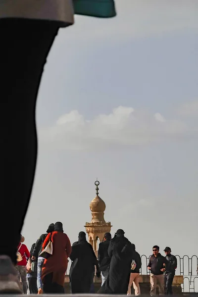 Káhira Egypt Turisté Procházky Areálu Mešity Muhammed Ali Masjed Almahmodyah — Stock fotografie