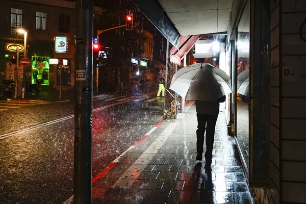 Tel Aviv Israel Pedestrian Umbrella Heavy Downpour King George Street — Stock Photo, Image