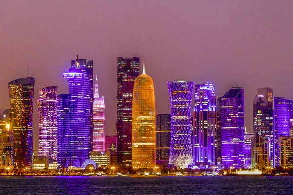 Doha Qatar Skyline West Bay — Fotografia de Stock