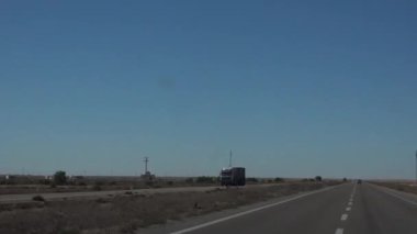 Marsa Matruh, Mısır Bir çöl yolu