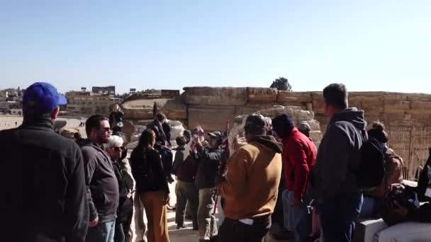 Kahire Mısır Piramitleri Ziyaretçiler — Stok video