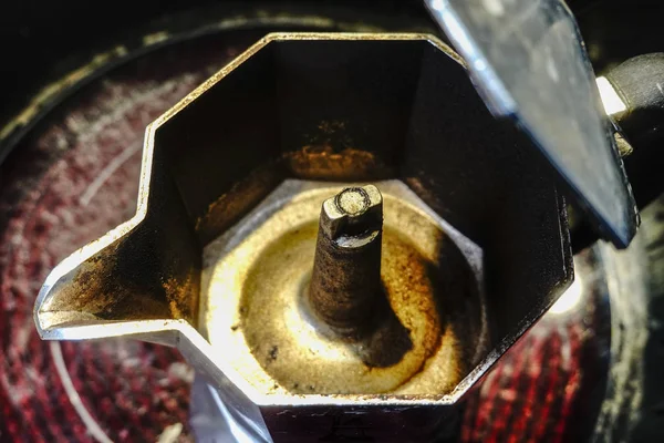 一种用于煮浓缩咖啡的滴灌器 — 图库照片