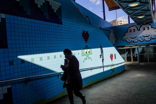 Stockholm Suède Les Navetteurs Dans Station Métro Thorildsplan Tunnelbana Sur — Photo