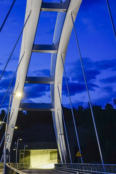 瑞典斯德哥尔摩Kvarnholmen的Svindersviks桥 — 图库照片
