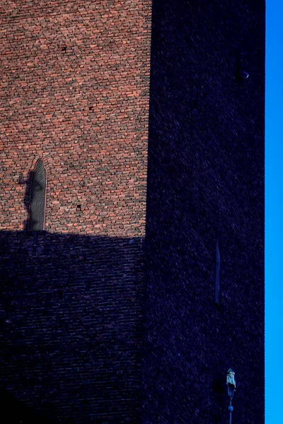 Stockholm Švédsko Abstraktní Záběr Sochy Střeše Radnice Při Západu Slunce — Stock fotografie