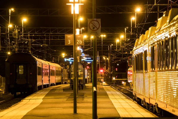 Kalmar Sweden Commuter Train Station Night — Stock Photo, Image