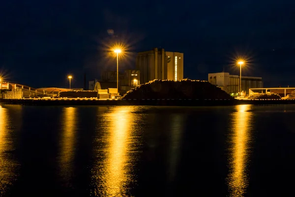 Kalmar Σουηδία Λιμάνι Kalmar Νύχτα Στη Βαλτική Θάλασσα Και Ξυλεία — Φωτογραφία Αρχείου
