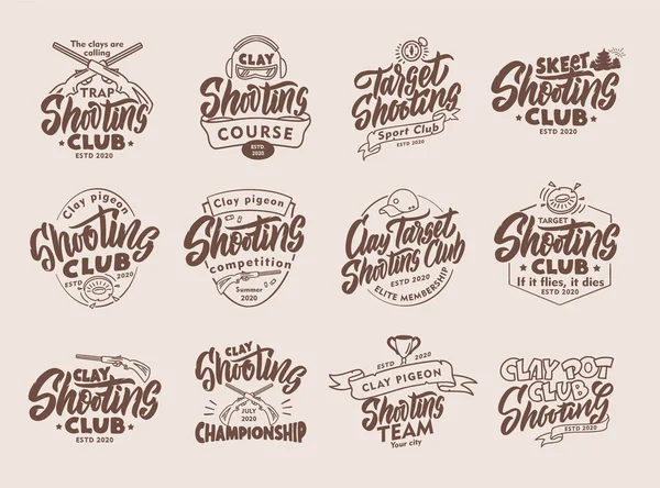 Conjunto de emblemas y sellos de Clay Shooting vintage. Insignias deportivas, plantillas y pegatinas para club — Vector de stock