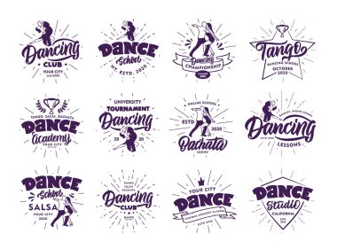 Klasik dans amblemleri, pullar, çıkartmalar. Beyaz arkaplandaki spor rozetleri ışınlarla izole edilmiş.
