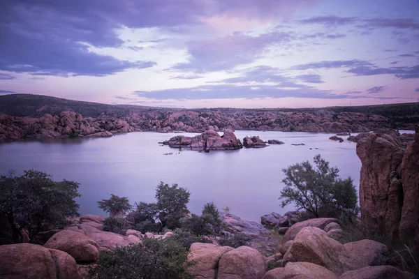 Arizona gölde bir göl günbatımı