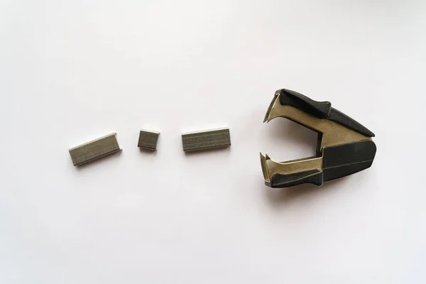Anti-Stapler devours staples — Stok fotoğraf