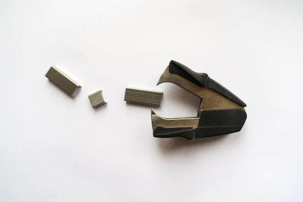 Anti-Stapler devours staples — Stok fotoğraf