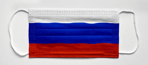 Bandeira Russa Pandemia Máscara Médica Máscara Protetora Médica Fundo Branco — Fotografia de Stock