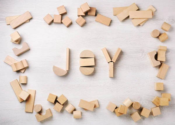 Construindo Conceito Alegria Palavra Amor Escrito Com Brinquedos Blocos Construção — Fotografia de Stock