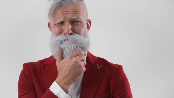Papai Noel, rindo alto segurando seu estômago, área de publicidade, Natal — Vídeo de Stock