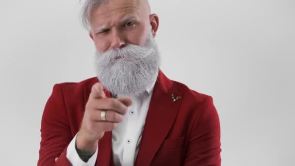 Fashionable Santa, gives thumbs up, concept of holiday new year and Christmas — стоковое видео