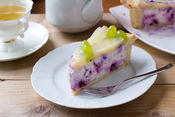 Gâteau au fromage fait maison aux myrtilles — Photo