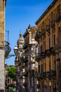 Catania sokaklarından bir manzara