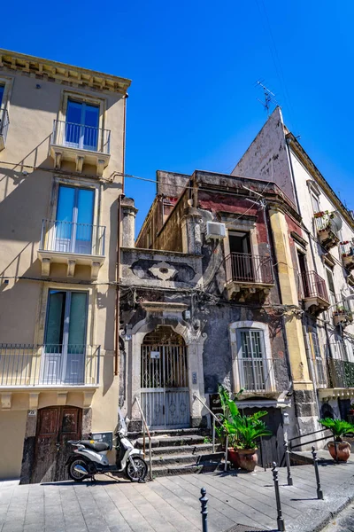 Uitzicht vanaf de straten van Catania — Stockfoto
