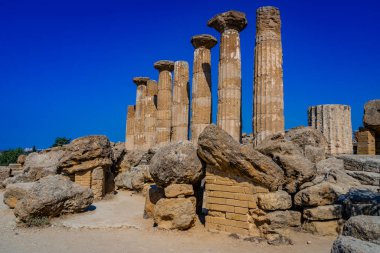 Agrigento tapınaklarda Vadisi