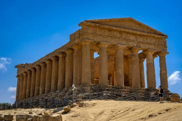 Agrigento tapınaklarda Vadisi