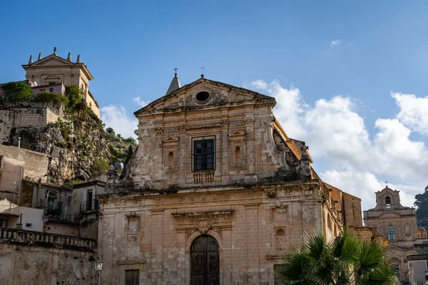 Scicli İtalya 'daki muhteşem kilise (Sicilya)