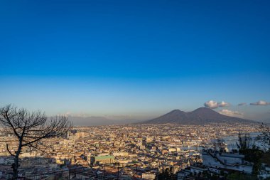 Napoli şehrine yukarıdan güzel bir bakış.