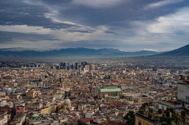 Napoli şehrine yukarıdan güzel bir bakış.
