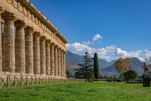 Spojrzenie Niesamowitą Świątynię Paestum Włochy — Zdjęcie stockowe