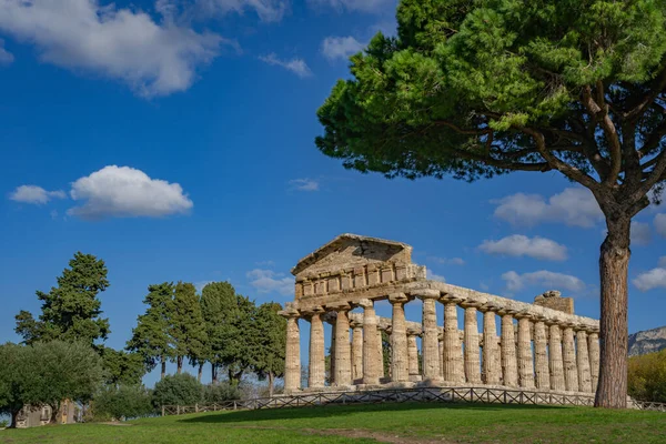 Wspaniała Świątynia Ateny Paestum Włochy — Zdjęcie stockowe