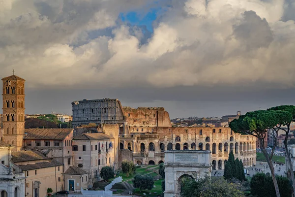 Das Forum Romanum Rom Italien — Stockfoto