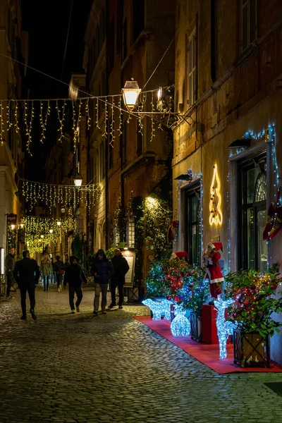 Roma, İtalya 'nın güzel şehrine bir bakın.