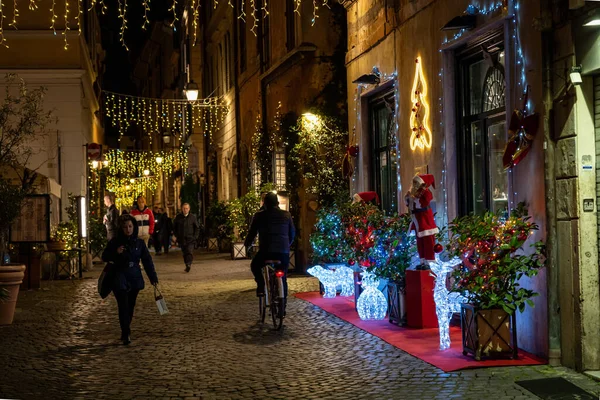 Roma, İtalya 'nın güzel şehrine bir bakın.