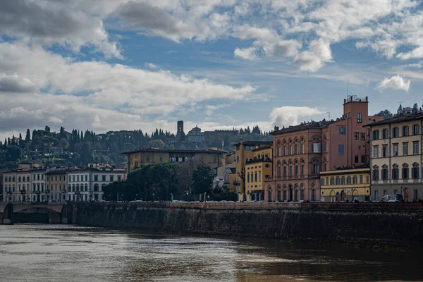 Podél Řeky Arno Florencii Itálie — Stock fotografie