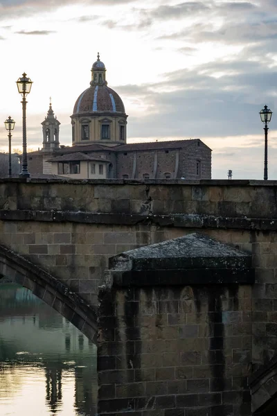 Podél Řeky Arno Florencii Itálie — Stock fotografie