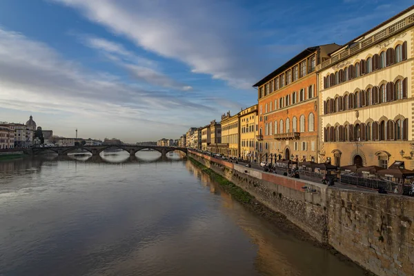 Largo Del Río Arno Florencia Italia —  Fotos de Stock
