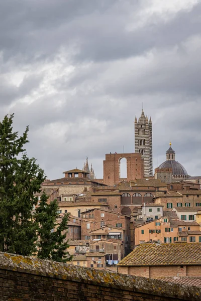 Pohled Krásné Sienna Itálie — Stock fotografie