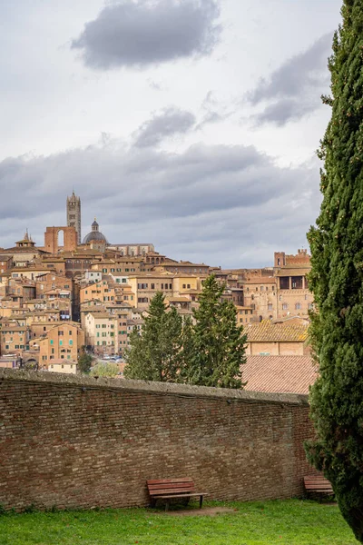 Pohled Krásné Sienna Itálie — Stock fotografie