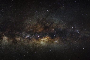 bir gece gökyüzü, tahıl ile uzun pozlama fotoğraf üzerinde Samanyolu