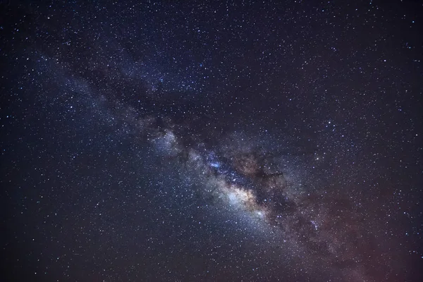 天の川銀河、長い露出写真、穀物と — ストック写真