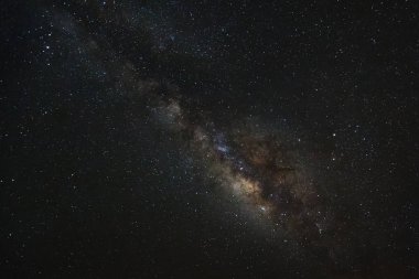 Samanyolu galaksisi, uzun pozlu fotoğraf, tahıllı.