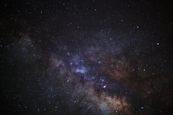 Via leitosa galáxia, Fotografia de longa exposição, com grão — Fotografia de Stock