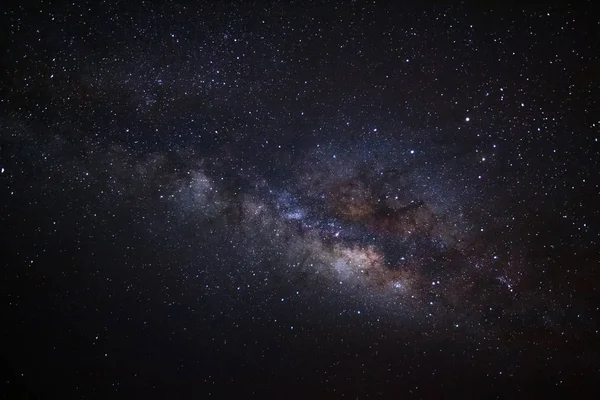 Samanyolu, uzun pozlama fotoğraf, tahıl ile — Stok fotoğraf