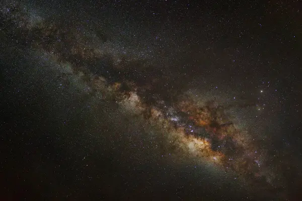 Milchstraßengalaxie am Nachthimmel, Langzeitaufnahme — Stockfoto