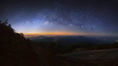Panorama Samanyolu, Doi Inthanon Chiang mai, Tayland. 