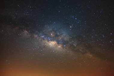 Samanyolu ve Tay Phutabberk Phetchabun, ışık şehir